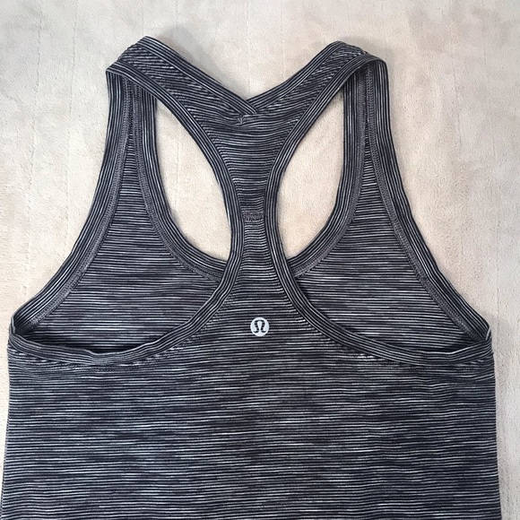 Lululemon Cool Racerback II Nulu Wee Are From Space Dark Carbon Ice Grey size 4 - Picture 2 of 9